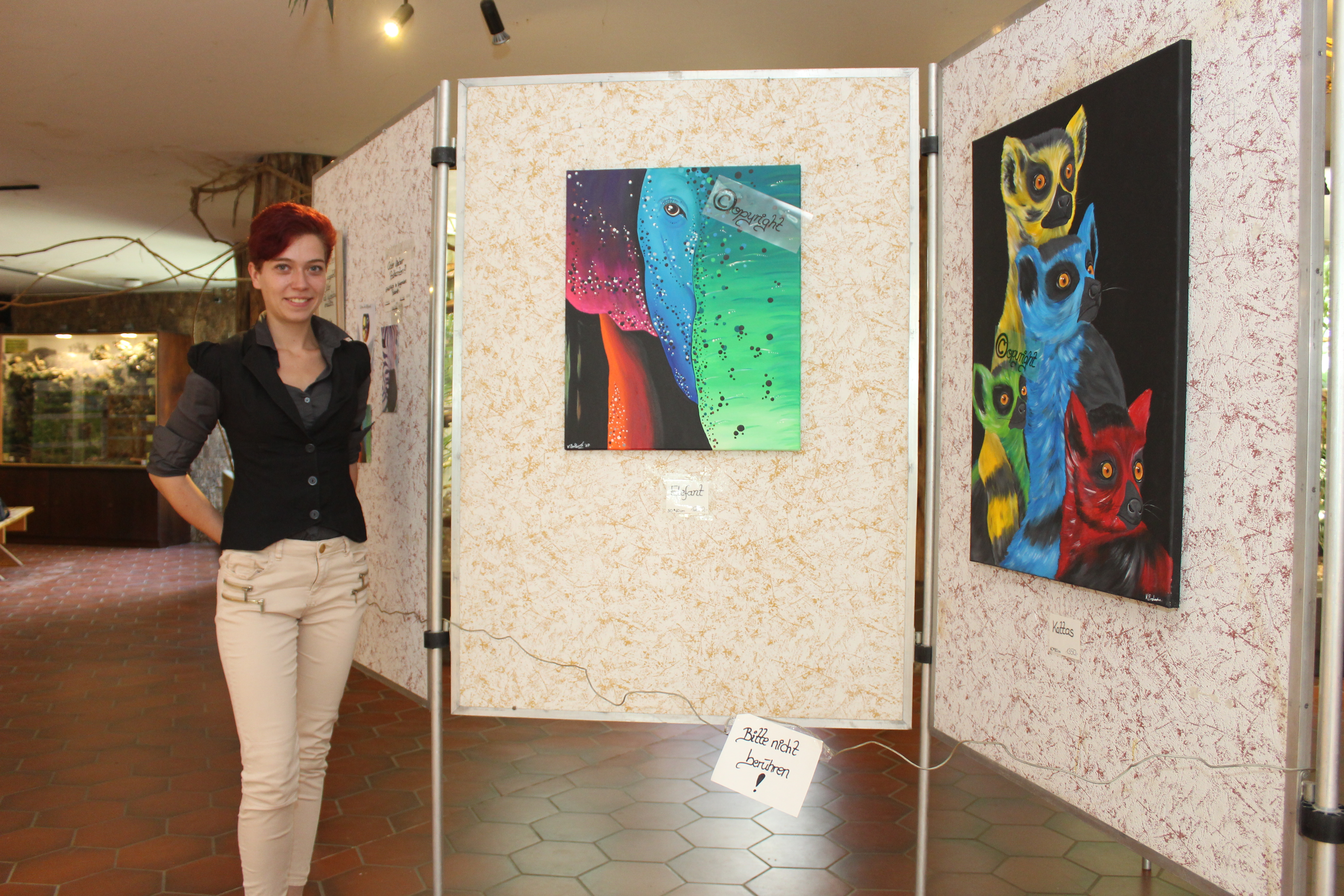 Ausstellung "Colour me different" im Affenhaus