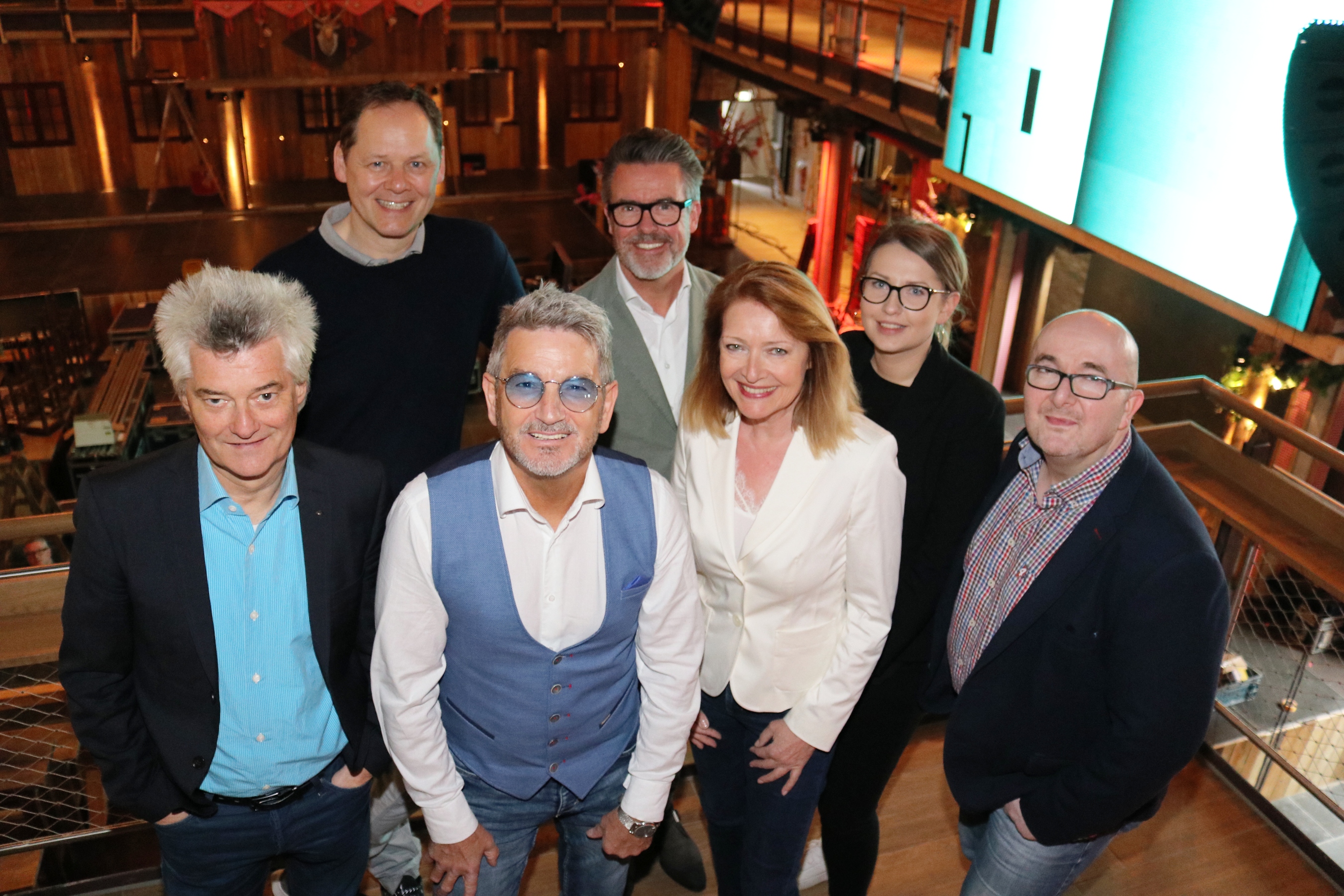 2. Children's Charity Gala um Alando Ballhaus