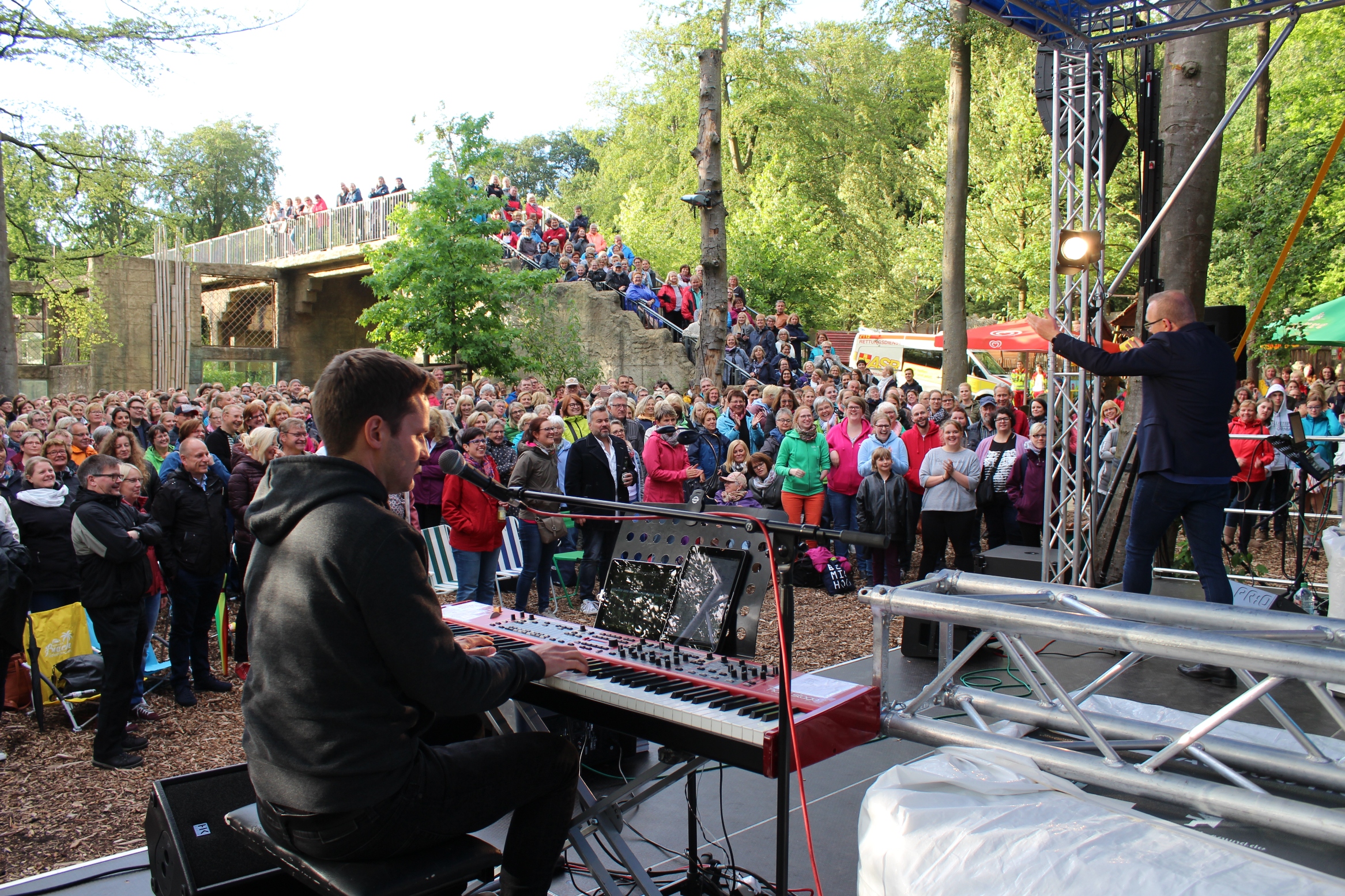 Rudelsingen im Zoo